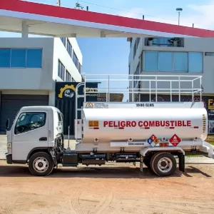 CAMION CISTERNA DE COMBUSTIBLE (5000 Y 10000 GALONES)